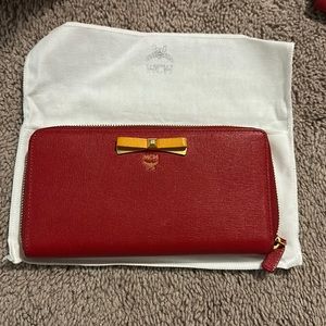MCM wallet